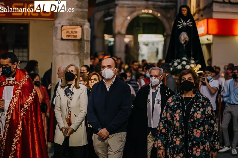 Procesión del Santo Entierro en Alba de Tormes. FOTOS: Rubén Vicente