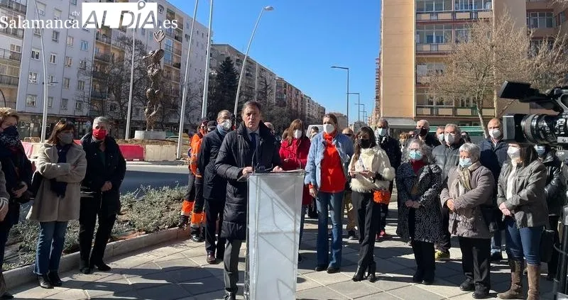 Escultura de la nueva Glorieta del Voluntariado