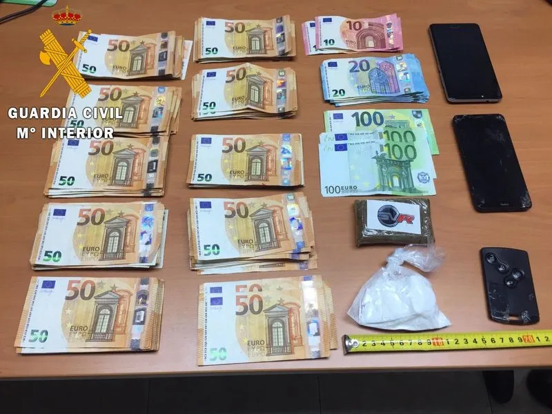 Imágenes de esta operación facilitadas por la Guardia Civil