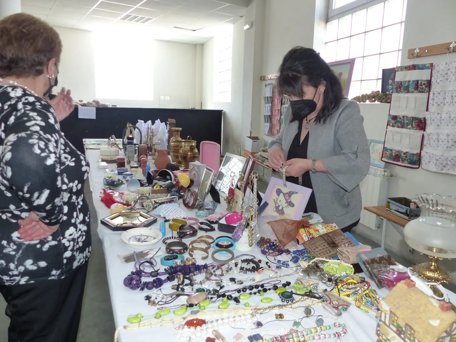 Villoria procesionaba a San José Obrero y celebraba un mercadillo solidario en favor de Acción Verapaz