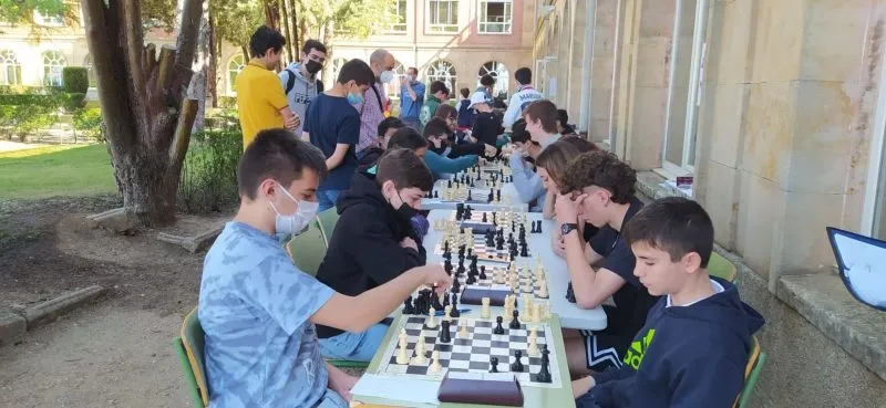 Foto 4 - Escolares de Salamanca participan en el II Encuentro de Ajedrez Intercentros