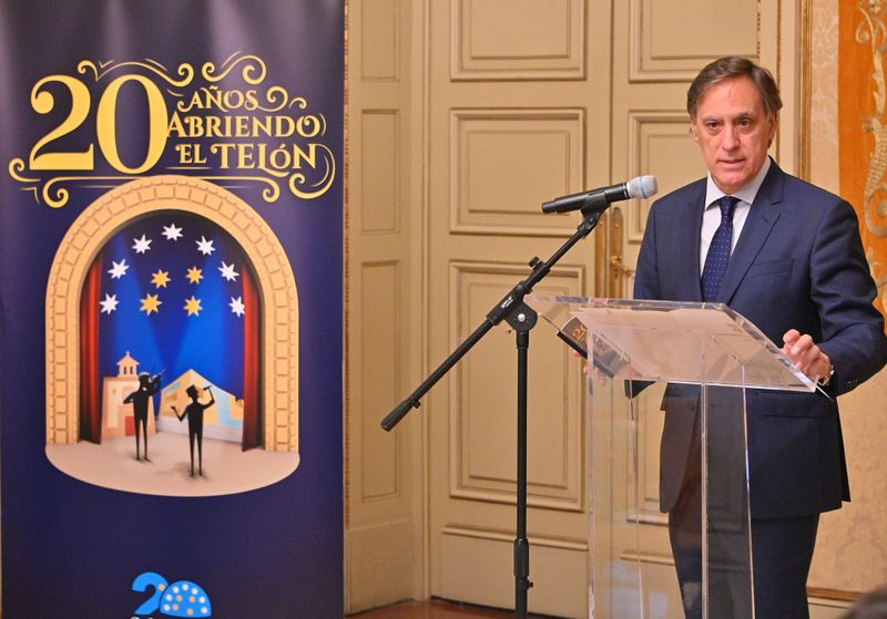 Presentación en el Ayuntamiento del Festival ‘SALAMANCA. Lenguaje Universal de Cultura’, con el que se conmemora el XX Aniversario de la Capitalidad Cultural Europea de nuestra ciudad.