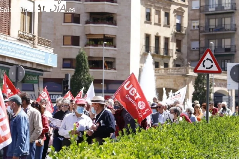 Foto 11 - Los sindicatos marchan en Salamanca reclamando mejores salarios