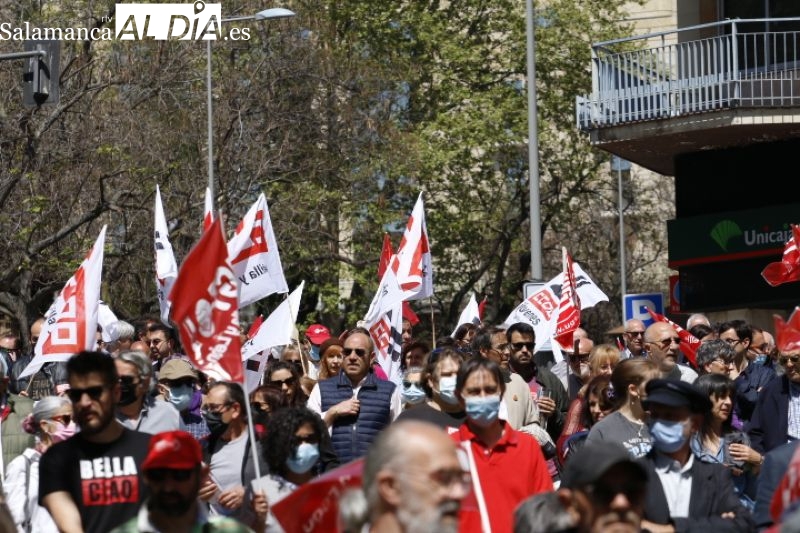 Foto 2 - Los sindicatos marchan en Salamanca reclamando mejores salarios