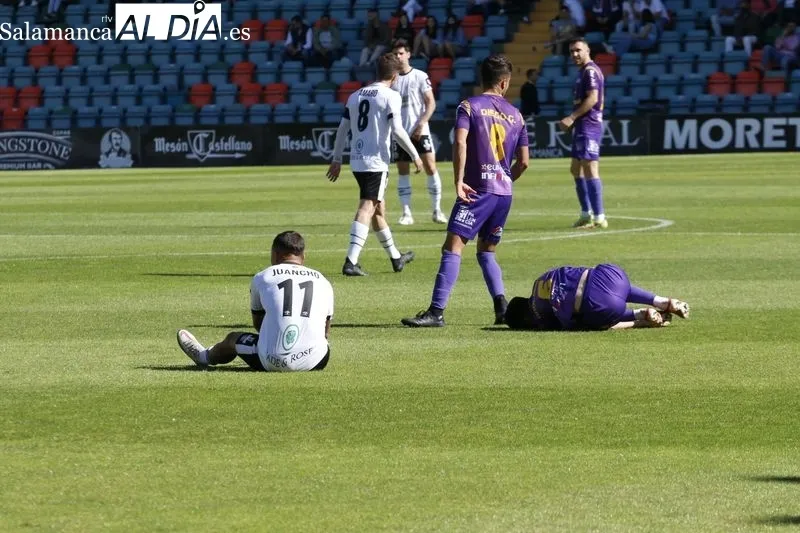 Foto 6 - El Salamanca UDS se deja el alma con el Cristo y sigue vivo en la pelea por la salvaci&oacute;n (0-0)