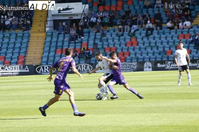 Foto 5 - El Salamanca UDS se deja el alma con el Cristo y sigue vivo en la pelea por la salvaci&oacute;n (0-0)