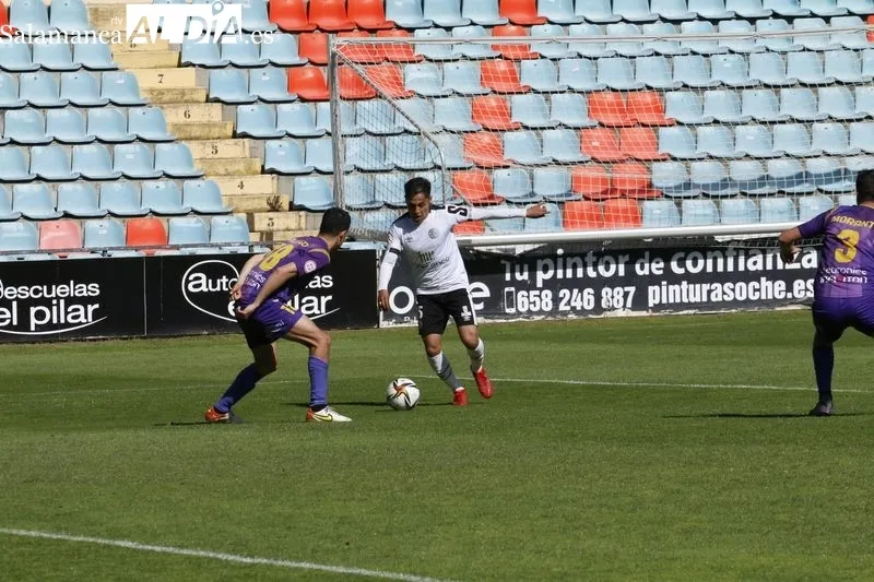 Foto 2 - El Salamanca UDS se deja el alma con el Cristo y sigue vivo en la pelea por la salvaci&oacute;n (0-0)