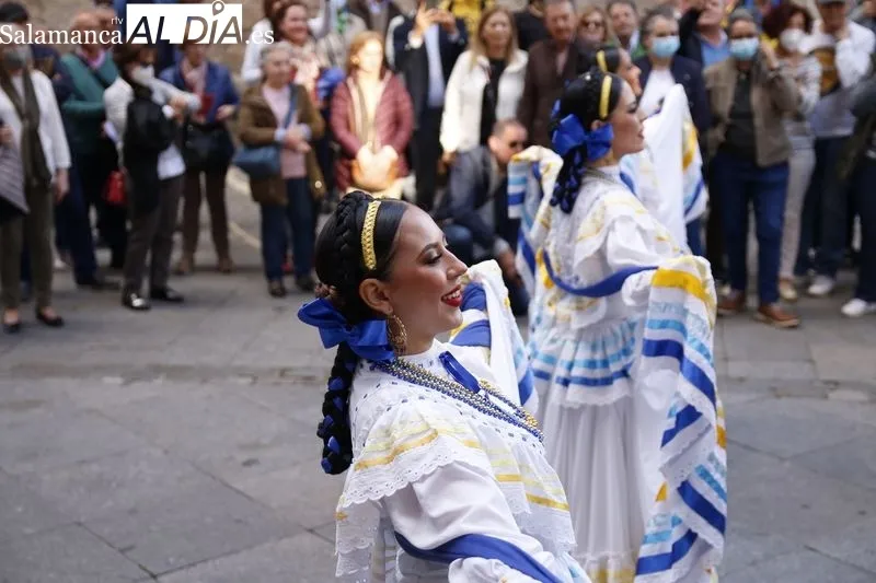 La Plaza Mayor se llena de música con el Festival Cultural Universitario Nuevo León-Salamanca 