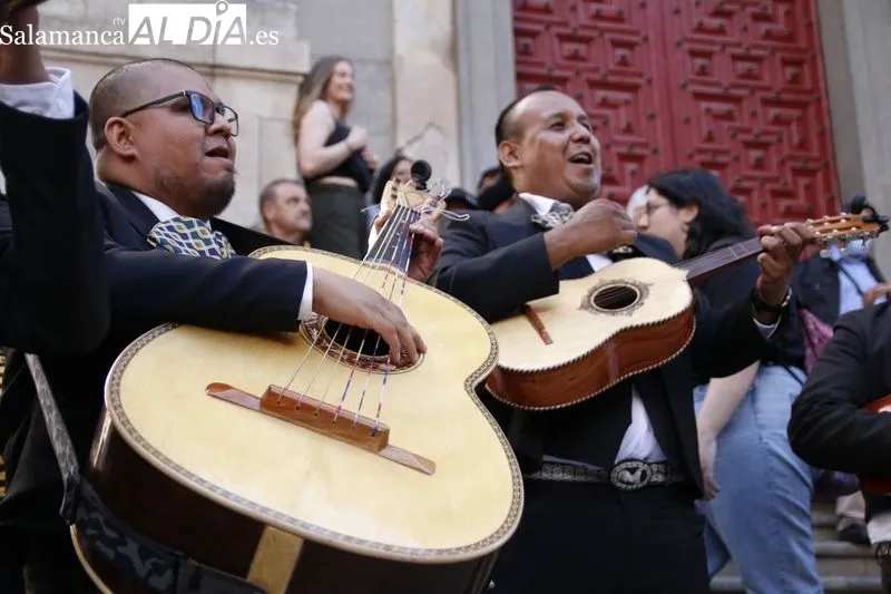 La Plaza Mayor se llena de música con el Festival Cultural Universitario Nuevo León-Salamanca 