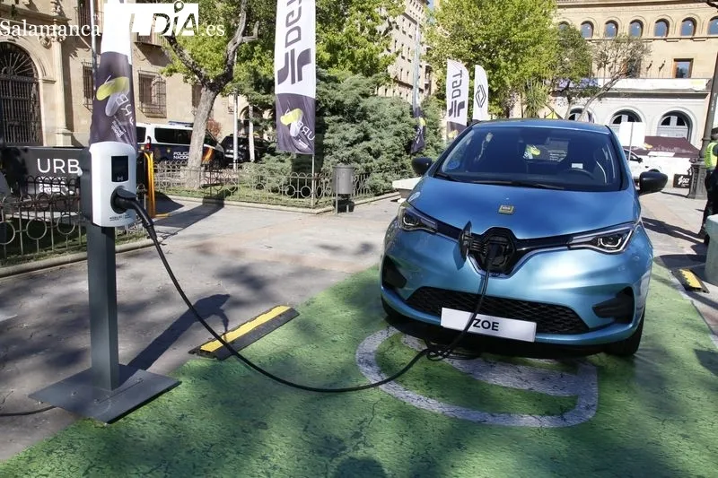 El programa URBAN 'e-Movilidad Segura y Sostenible', en el que se puede participar estos días en la Plaza de los Bandos
