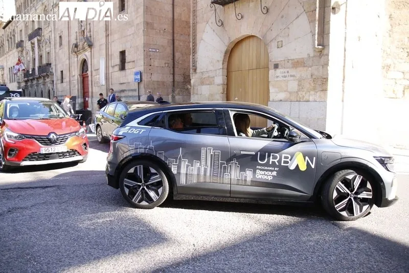 El programa URBAN 'e-Movilidad Segura y Sostenible', en el que se puede participar estos días en la Plaza de los Bandos
