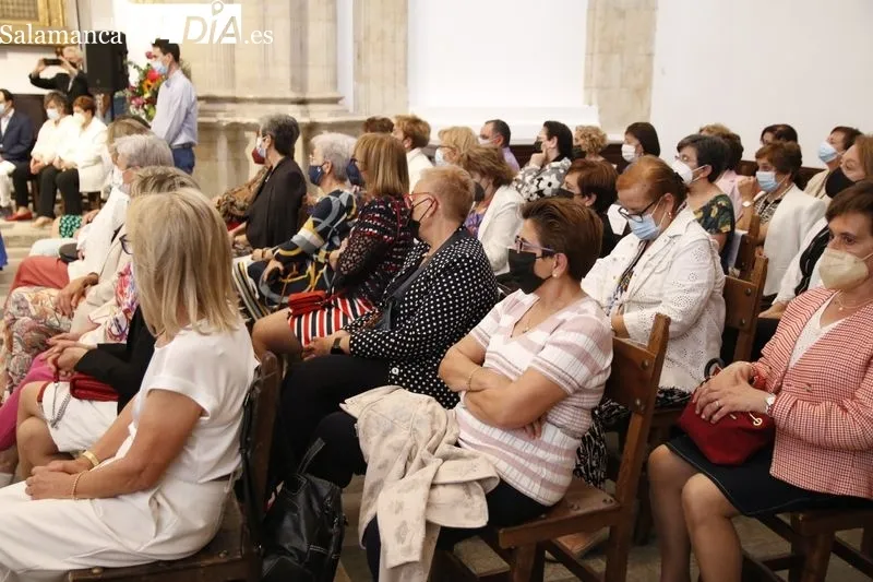 Reconocimiento a los profesionales de Enfermería jubilados en los últimos tres años