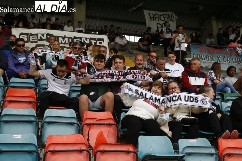 Galería de imágenes del público en el partido Salamanca UDS - Compostela / Fotos: David Sañudo
