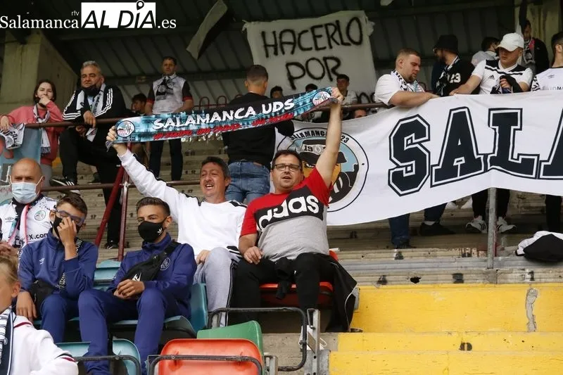 Galería de imágenes del público en el partido Salamanca UDS - Compostela / Fotos: David Sañudo