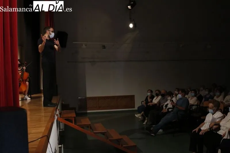 Tarde cultural en la Casa de la Mujer