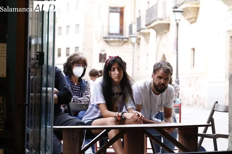Presentación de libro 'Antifascistas', de Miquel Ramos, en la Librería Letras Corsarias