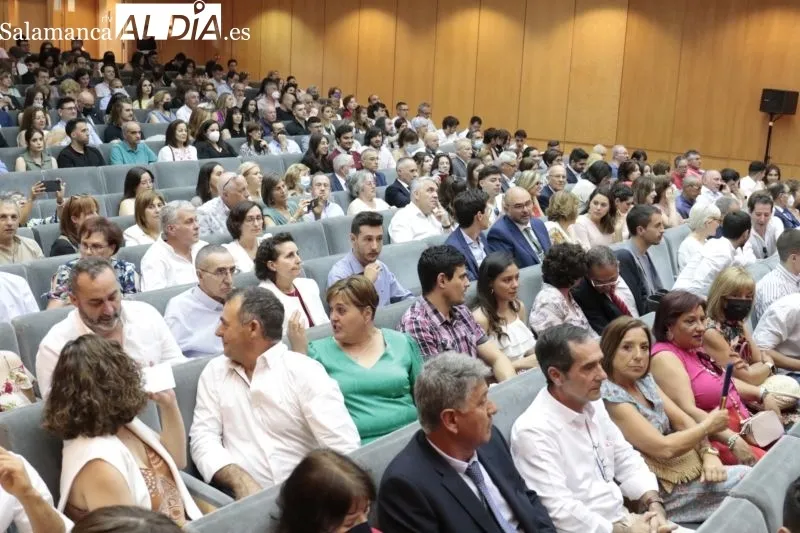 Graduación de alumnos del doble grado de Ciencia Política y Administración Pública de la USAL - David Sañudo