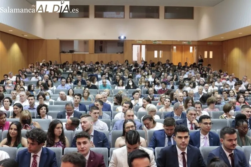 Graduación de alumnos del doble grado de Ciencia Política y Administración Pública de la USAL - David Sañudo