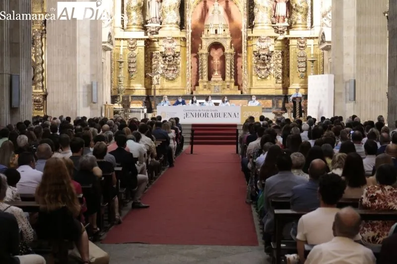 Acto de graduación del Grado de Grado en Maestro en Educación Infantil y del Grado en Maestro en Educación Primaria de la UPSA - David Sañudo