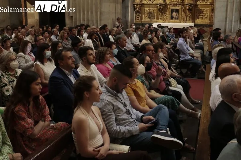 Acto de graduación de los alumnos de Periodismo y Comunicación Audiovisual de la UPSA - David Sañudo