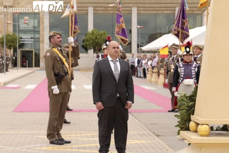 Jura de bandera civil en Villares de la Reina - David Sañudo