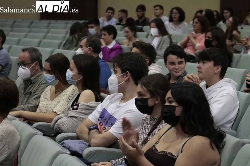 Entrega en la Facultad de Ciencias de los Premios de Investigación e Innovación en ESO Bachillerato y FP