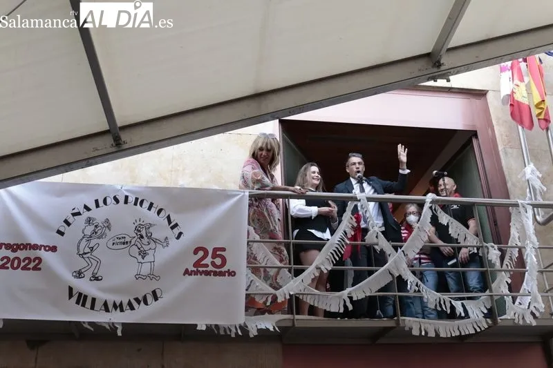El pasacalles de las peñas y el pregón, protagonistas este viernes en las fiestas de Villamayor
