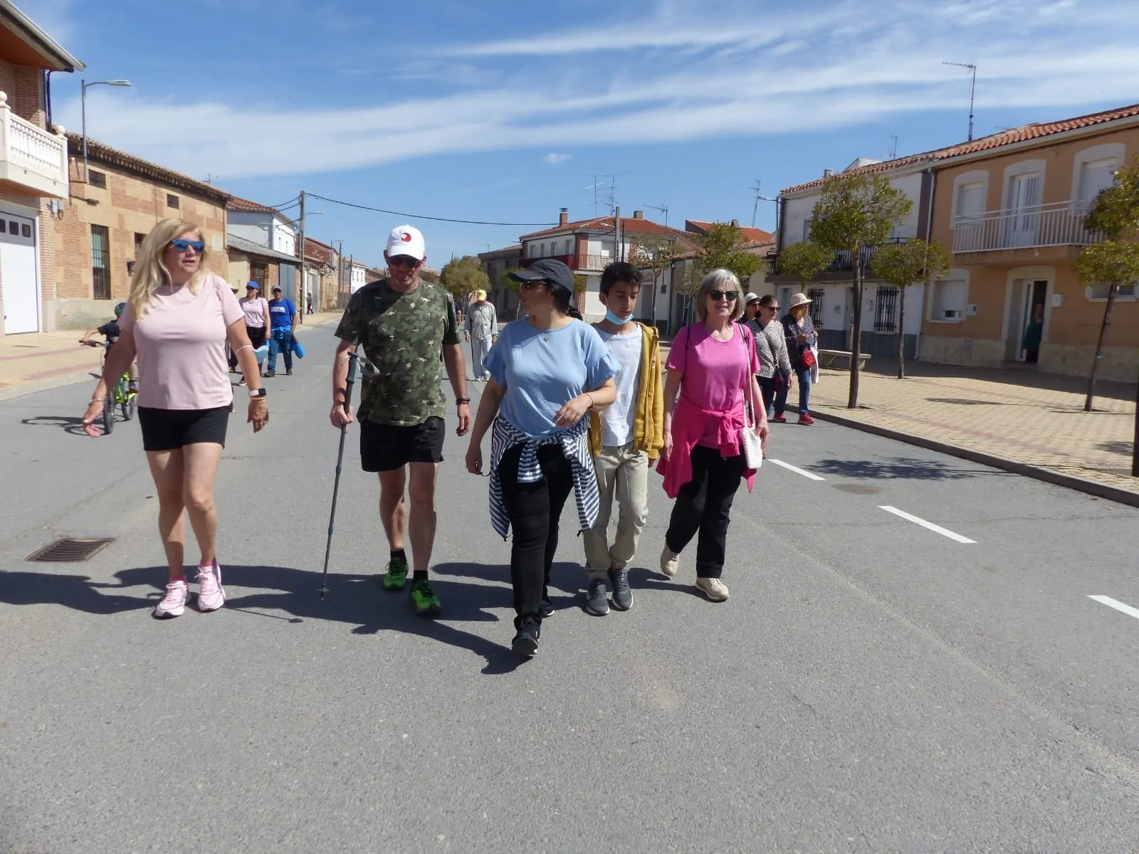 Villoria organizaba este domingo una marcha solidaria y una paellada en favor de Acciòn Verapaz
