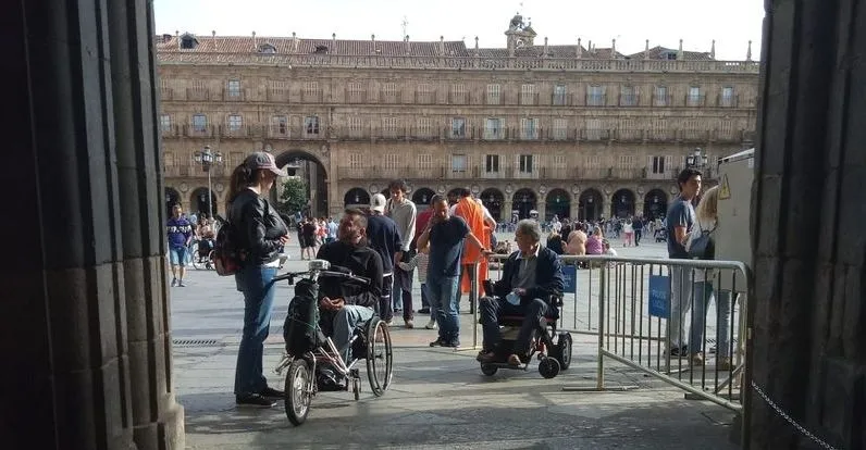 Celebración del Día Mundial de la Esclerosis Múltiple en la Plaza