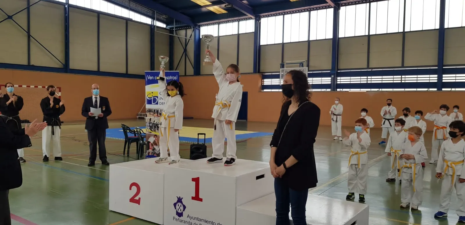 El Torneo de Kárate Ciudad de Peñaranda ha vuelto a ponerse en marcha este sábado 