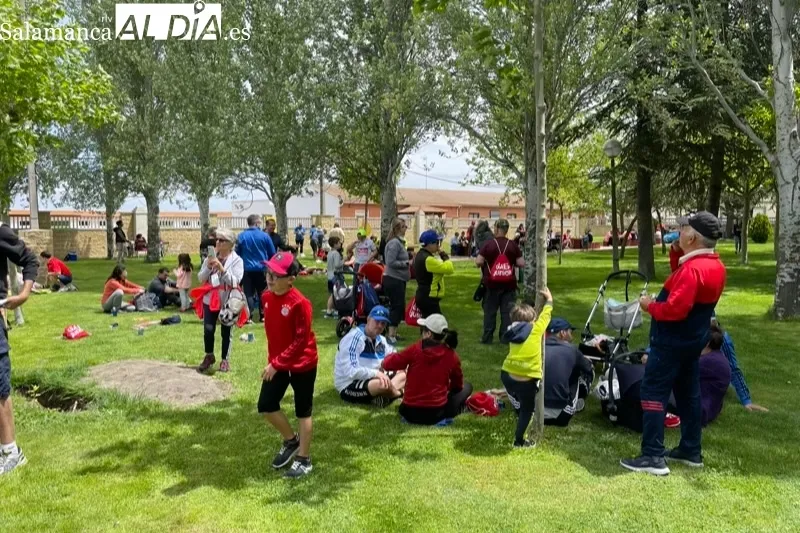 Paradinas celebraba este domingo su Paseo Saludable
