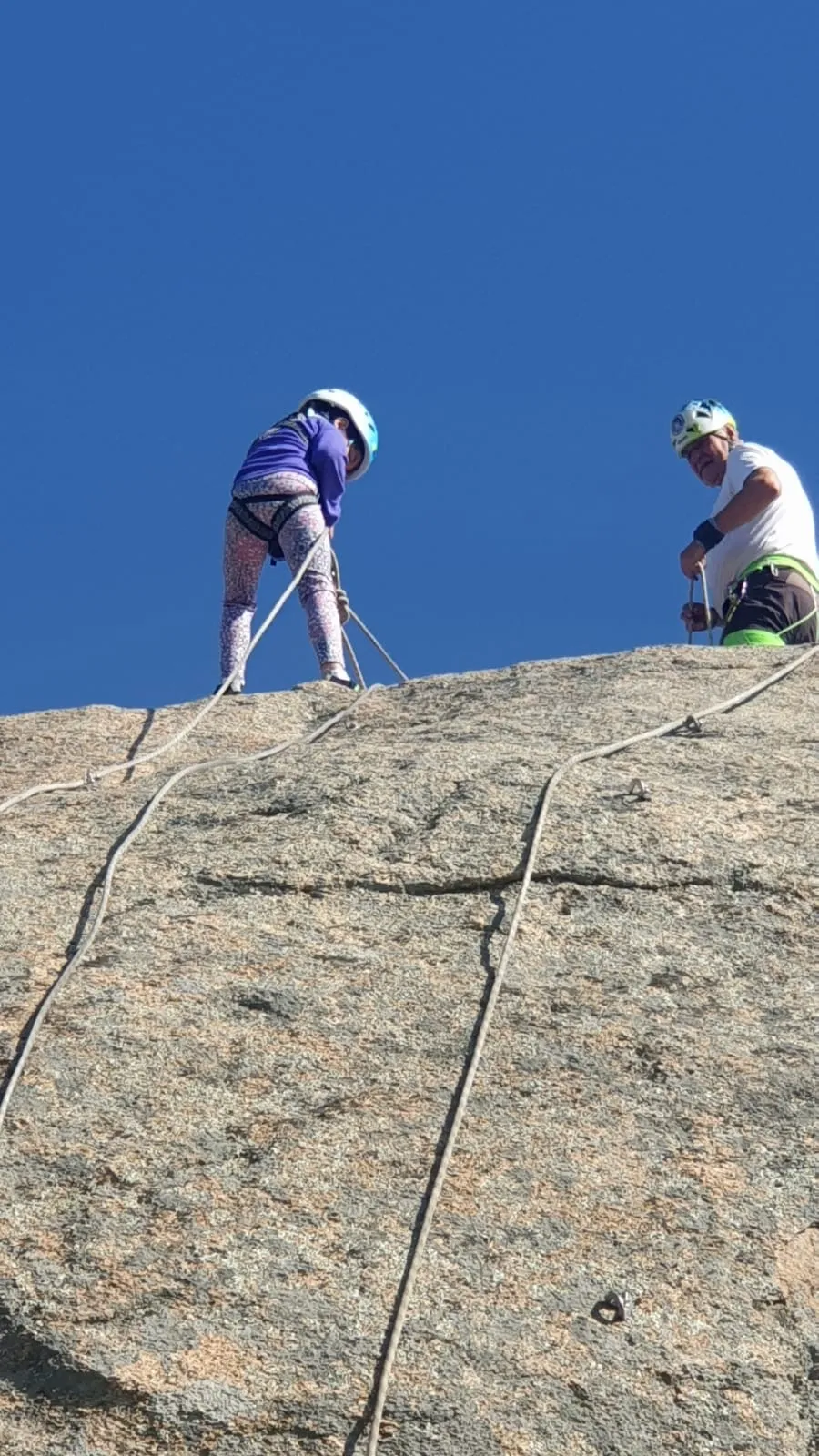 La escuela de escalada de Peñaranda ha visitado Juzbado