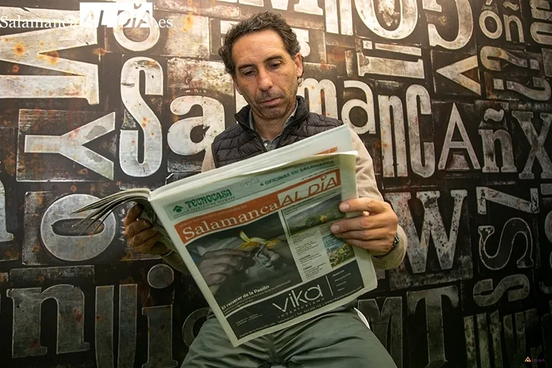 El matador de toros salmantino en las nuevas oficinas del Grupo AL DÍA  |  Fotos: Pablo Angular