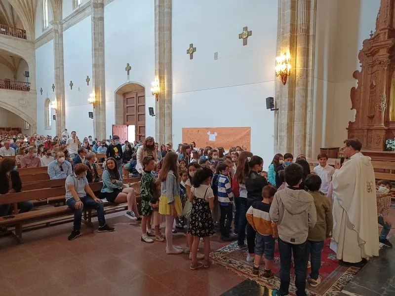 Actividades en el Colegio Calasanz con motivo de la 'Semana Solidaria y de la Familia'