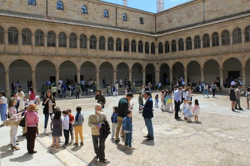 Actividades en el Colegio Calasanz con motivo de la 'Semana Solidaria y de la Familia'