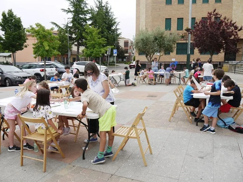 Foto 6 - Una treintena de escolares participa en el concurso de dibujo de las Fiestas del Se&ntilde;or de Carbajosa