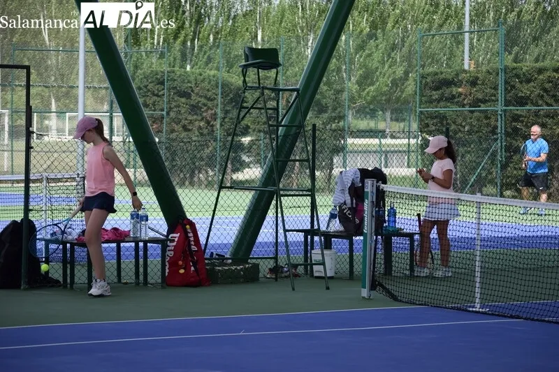 Foto 10 - El II Torneo Villa Alba de Tormes Centenarios Teresianos conoce a sus ganadores