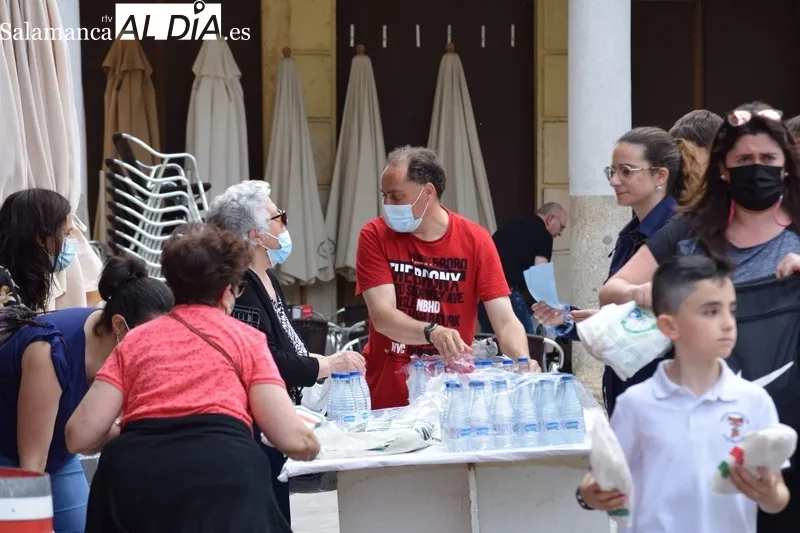Foto 6 - Gran respuesta de los albenses a una nueva Operaci&oacute;n Bocata