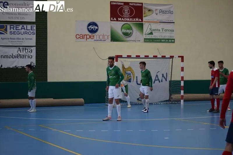 Foto 3 - Goleada para despedir la temporada en casa (8-4)