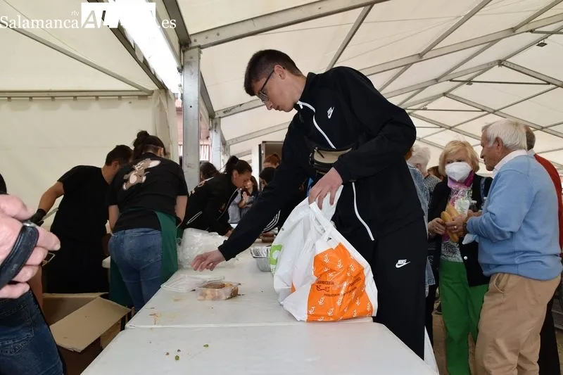 Calderilla solidaria en Villamayor