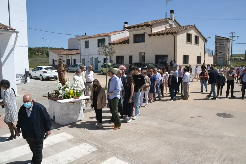 Foto 10 - San Jos&eacute; Obrero recorre Ivanrey pidiendo por los trabajadores y bendiciendo los campos