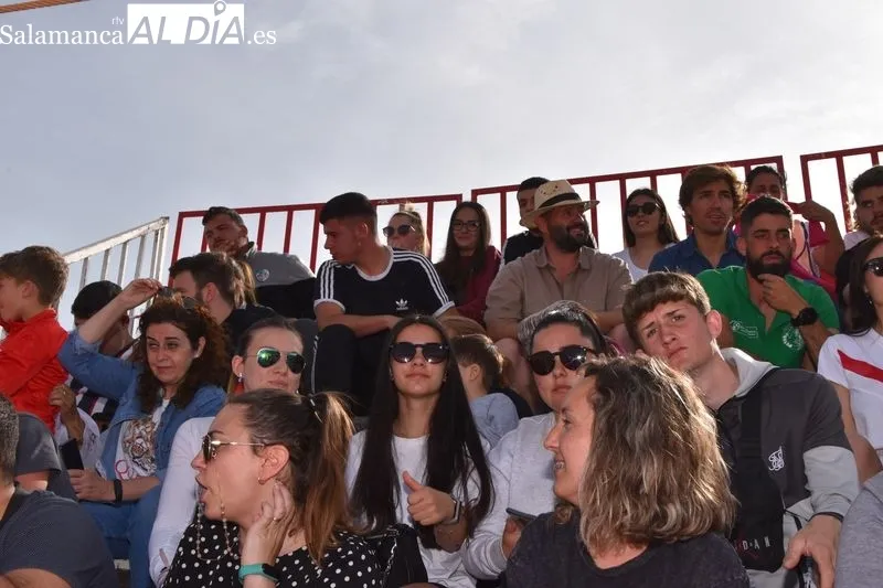 Tarde taurina en Villamayor