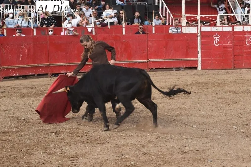 Tarde taurina en Villamayor