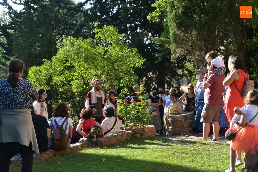 Foto 6 - El Parador retoma con lleno sus visitas teatralizadas