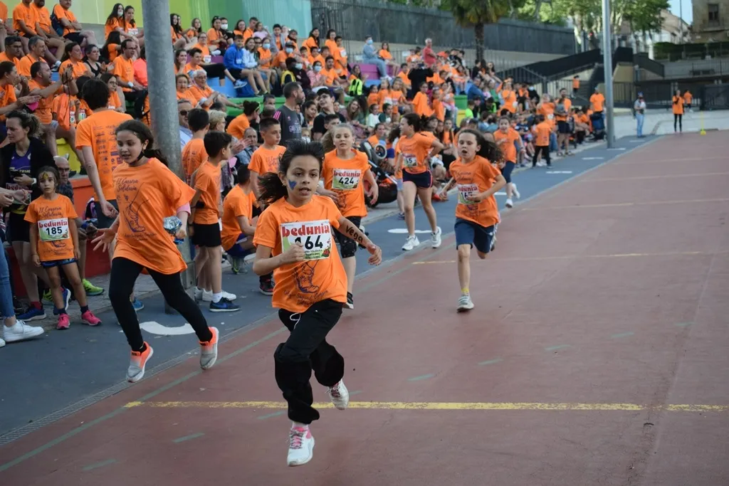 Galería de imágenes de la Carrera y Marcha Solidario Colegio Sagrado Corazón / Fotos: Orycron Sport