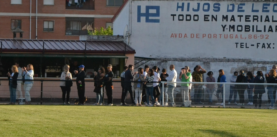 Foto 3 - #M [14|15 MAY] La victoria del Benjamín del III Columnas abre el último finde deportivo en Miróbriga