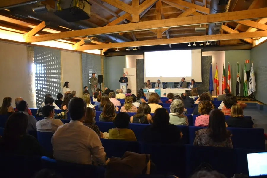 Foto 6 - Entes educativos de Portugal, Extremadura, Andaluc&iacute;a y Castilla y Le&oacute;n estrechan lazos en Mir&oacute;briga