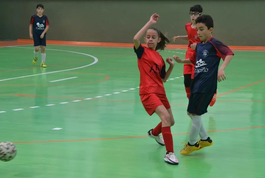 Foto 7 - #M [30 ABR | 1 MAY] Los alevines del III Columnas disputan su &uacute;ltimo derby del curso