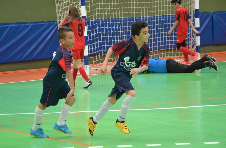 Foto 3 - #M [30 ABR | 1 MAY] Los alevines del III Columnas disputan su &uacute;ltimo derby del curso