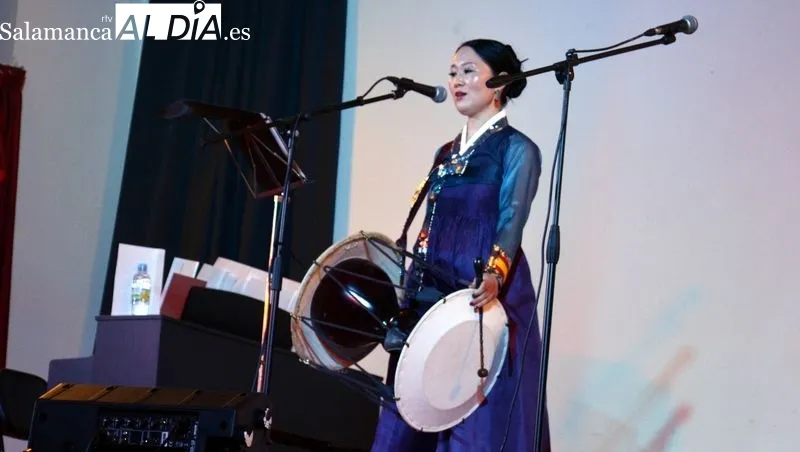 Los lumbralenses participaron en todos los actos de la jornada de las culturas del mundo
